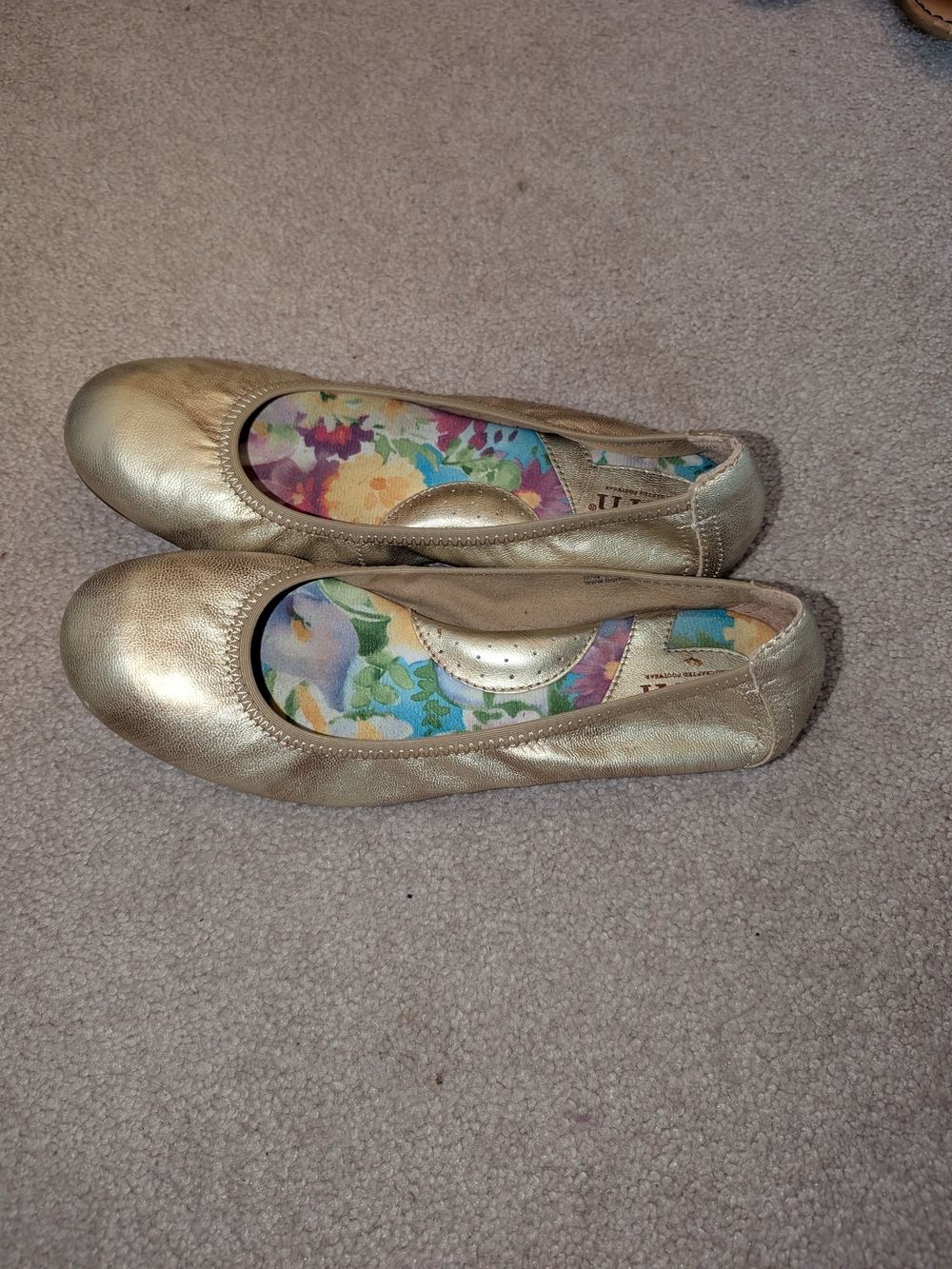 Born Metallic Gold Round-Toe Ballet Flats - Picture 2 of 5